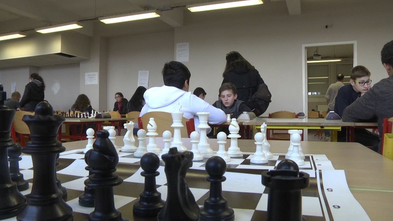 Championnat d'échecs au lycée Jules Fil, une discipline bénéfique pour